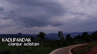 Download lagu suasana jalan perkampungan di kadupandak cianjur selatan desa pasir dalem mp3