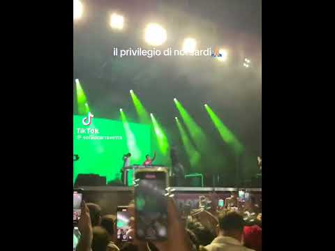 concerto gratis di low-red è crazy #trap