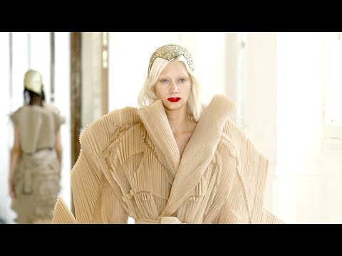 Maison Margiela | Haute Couture Fall Winter 2017/2018 Full Show | Exclusive