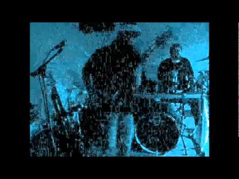 Exhaust performing Crack Dolla Live at MJs Dec.09.2011.wmv