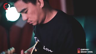 Download lagu Sejauh Mungkin | UNGU - Enda Oncy ft. Ozane Bill mp3 Download lagu Sejauh Mungkin | UNGU - Enda Oncy ft. Ozane Bill mp3