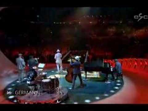 Eurovision SC Final 2007 - Germany - Roger Cicero