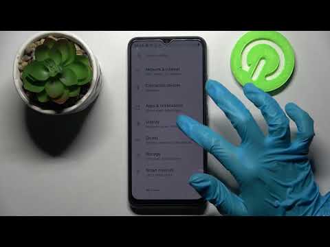 How to Change Font Size in Display Settings on REALME C11 2021
