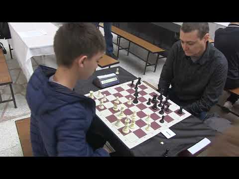 2018-05-12 Esipenko - GM Galkin Blitz in Novocherkassk