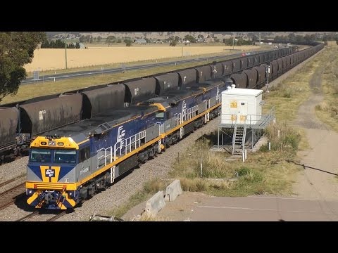 Coal Trains in the Hunter Valley - 6 Nov 2013: Australian Trains