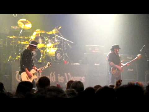 download lagu mp3 mp4 Motorhead Warfield 2011, download lagu Motorhead Warfield 2011 gratis, unduh video klip Motorhead Warfield 2011
