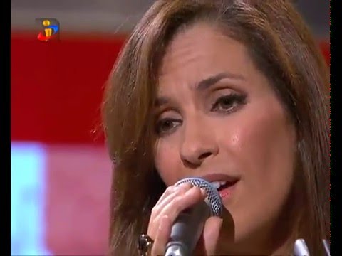 Mafalda Arnauth - Meus Lindos Olhos - ao piano e ao vivo