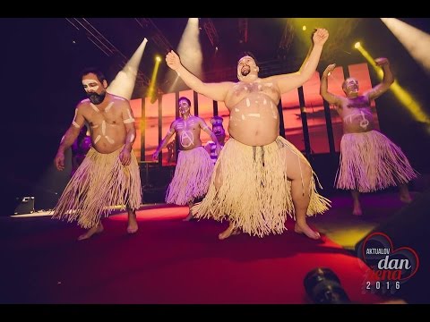 Tower Pancers (presenečenje) - Sirtaki (v živo - Stožice)