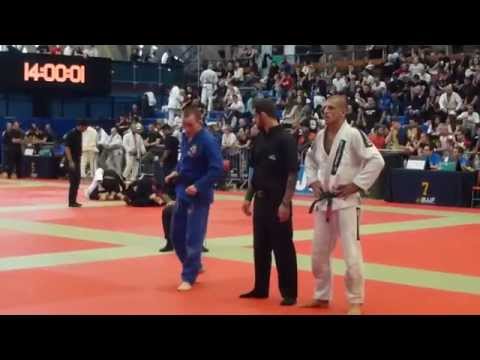 Oli Geddes vs Wim Deputter - FINAL - IBJJF London Open 2013 - Black Adult - Light