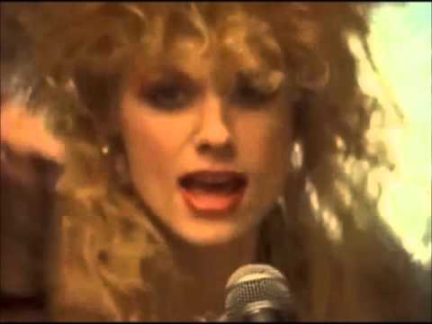 Propaganda Alternativa do Lp De Quina Pra Lua - Internacional