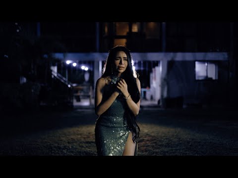 Al Auacay and Queen Manica Money