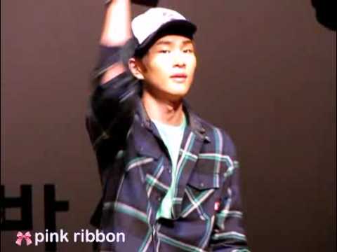 090929 SHINee - Replay at YBS 'Youths are Korea's Hope' (Onew Fancam)