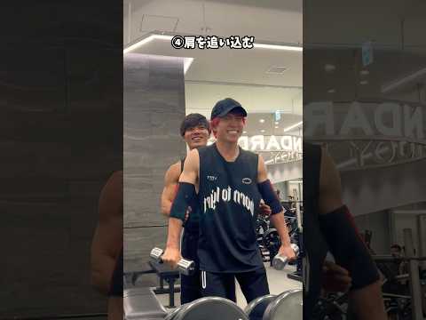 元Tchanのブルネットがボディビル部門にデビュー