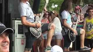 The Word Alive - Hounds of Anubis (live Warped 2011)