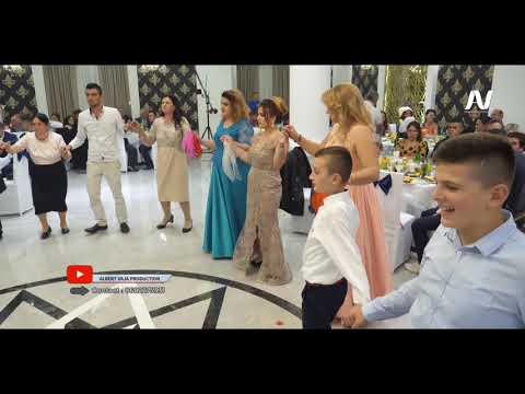 Vallet dhe traditat ne dasmat tona