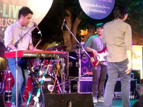 28-06-13 Lipta - ไม่ต้องขอโทษ @ The Circle Sharing Love Live Music