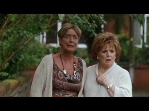 Deirdre and Rita follow Ken in Rita's car (8 October 2012)