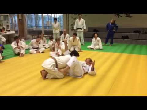 片西先生 寝技 三角の決め方