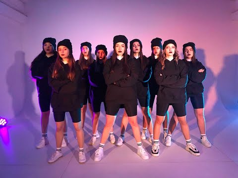 | DREAM TEAM FORCE | SIS N BRO |