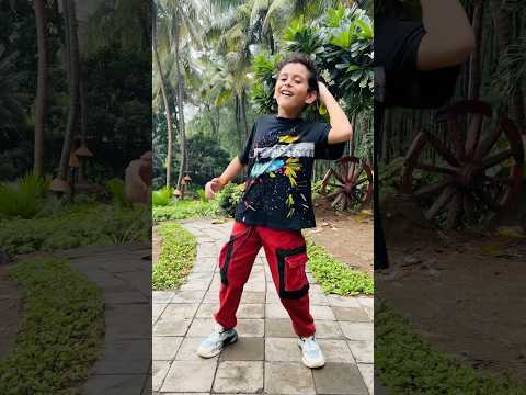 Style main rehne ka🔥♥️#netrapatel #style #trendingshorts #dancevideo #danceviral #dance #shortsfeed