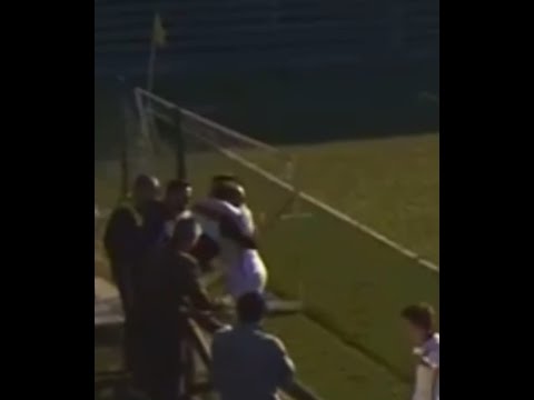Golo de cabeça - Gabriel Rosalino