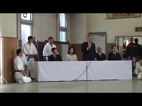Cleaning the Senshusei way – Yoshinkan Aikido, Tokyo, Japan.