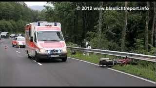 preview picture of video '21.06.2012: Motorradfahrer bei Unfall schwer verletzt (Burbach/NRW)'