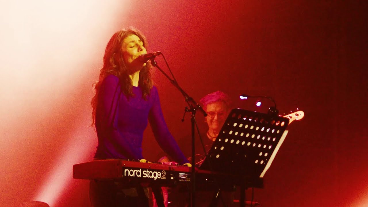 Julia Holter