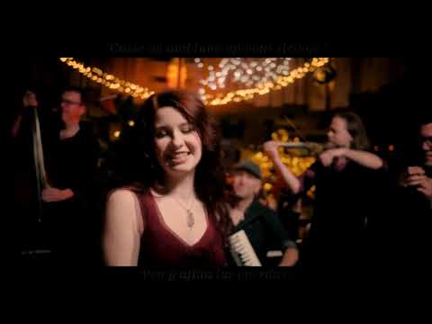 The Yule Fiddler  - Patty Gurdy (ft. Fiddler's Green) | Lyrics & Sub esp