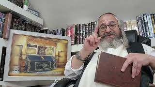 אור ימי חנוכה- ביידיש – 9 – הכנה לימי החנוכה ה'תשפ"ו 'אוצר היראה' – 'תשובת השנה' אות כה' כו' (הרב מוטה פראנק) - התמונה מוצגת ישירות מתוך אתר האינטרנט יוטיוב. זכויות היוצרים בתמונה שייכות ליוצרה. קישור קרדיט למקור התוכן נמצא בתוך דף הסרטון