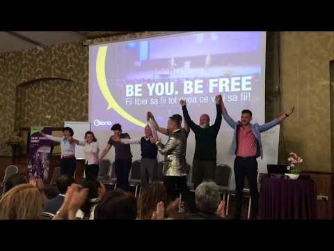 Hipnoza Comica De Scena cu Augustin Mihaila