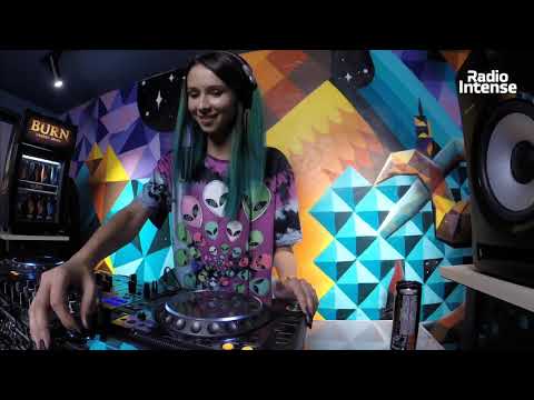 @djmissmonique  - Live @ Radio Intense 07.09.2017
