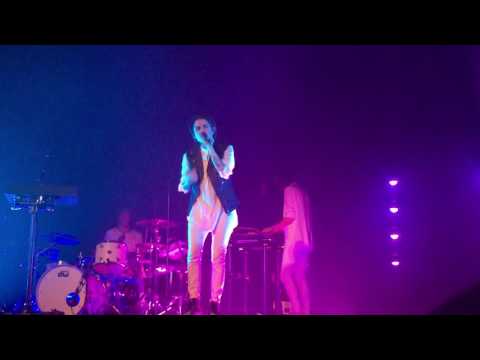 Tegan and Sara Faint of Heart