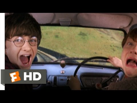 空飛ぶ車でホグワーツへ ハリー ポッターと秘密の部屋 映画スクエア