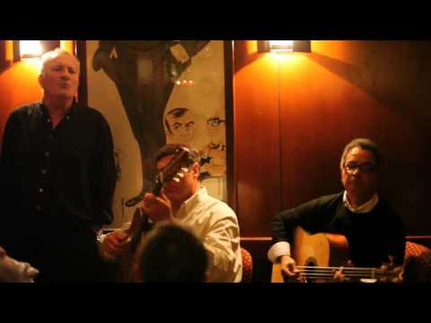 António Pelarigo - Fado Tango - «Esquina de rua»