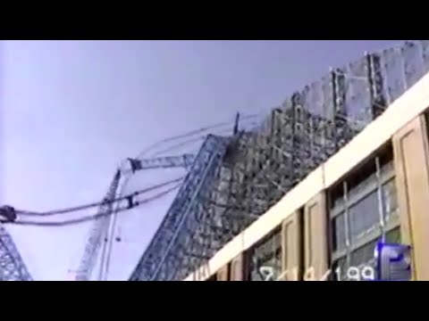 20 years ago: Big Blue crane collapses at Miller Park, killing 3 ironworkers
