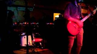 Cloud Nothings "Should Have" (Live @ Beachland, Cleveland OH 12/18/10)