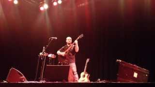 Andy McKee - Tight Trite Night (Don Ross Cover)