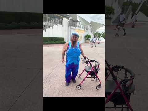 Skunkle Ferret’s Morning Visit with Toshiko and Kumo aka the Music Critics 