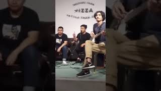 Download lagu Langit Sore - Rumit (Reff) mp3