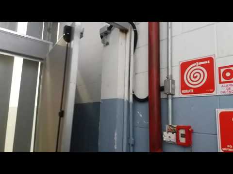 Instalação de Eletroimãs Ligado no Alarme de Incêndio