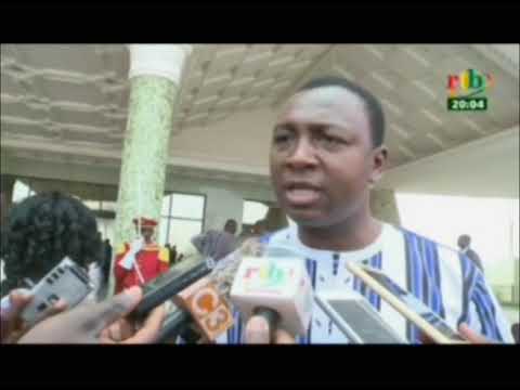 Première prise de contact avec les 33 ministres après le remaniement