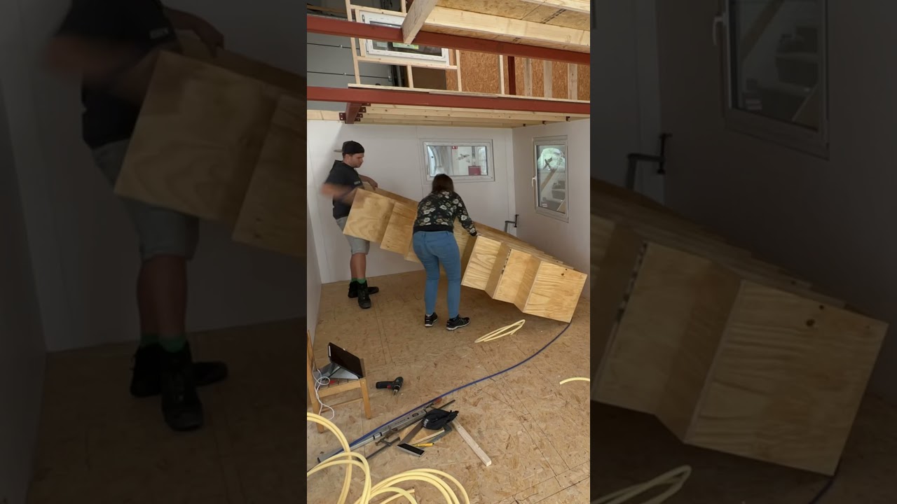 We have STAIRS 😱😱😱😱 #diy #doityourself #tinyhouse #tinyhousebuild #tinyhouselife