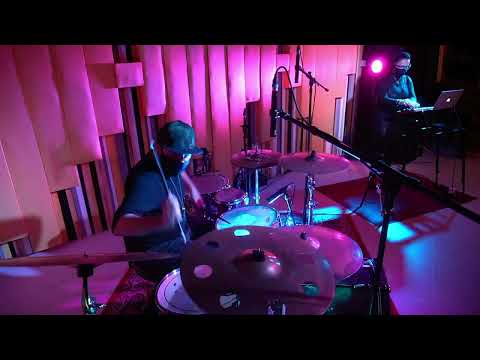 Metallica vs Reel 2 Real