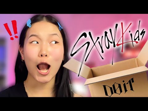Stray Kids Fan's Mystery Box Unboxing Draws STAYs to Guess Bias