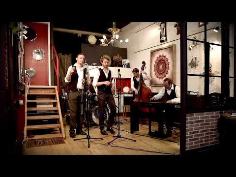 Shabber Nac & His Humbugs Jazz Band - Bourbon Street Parade