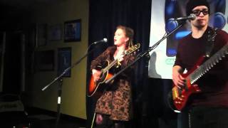 Crystal Bowersox - 2/14/2010, &quot;For What It&#39;s Worth&quot; Live at 103.7, The Mountain in Seattle