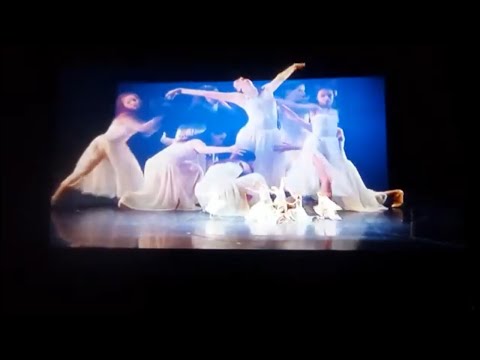"Il sogno della luna" coreografia di Alessandra Telò