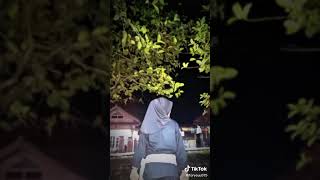 Download lagu VIRAL TIKTOK SRIKANDI PSCP | SILAT POPULER #srikandipscp #pscp1974 #viraltiktok #silatpopuler #short mp3