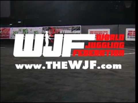 Weird Sports: The Juggling Battle!